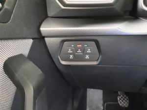 Seat Leon 1.0 eTSI S&S Style DSG-7 110   - Foto 13