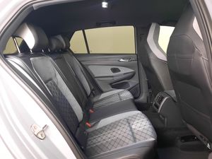 Volkswagen Golf Golf 1.5 eTSI R-Line DSG 110kW   - Foto 7