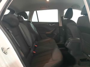 Skoda Kamiq 1.0 TSI Emotion 81kW DSG   - Foto 7