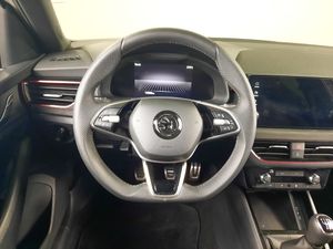 Skoda Kamiq 1.0 TSI Selection 70kW   - Foto 11