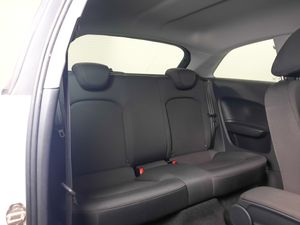 Audi A1 1.0 TFSI Adrenalin   - Foto 7