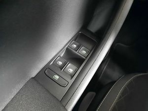 Skoda Fabia 1.0 MPI Ambition 55kW   - Foto 10