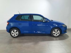 Skoda Fabia 1.0 MPI Ambition 55kW   - Foto 4