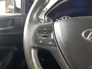 Hyundai i20 i20 1.2 MPI Essence LE   - Foto 11