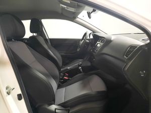 Hyundai i20 i20 1.2 MPI Essence LE   - Foto 6