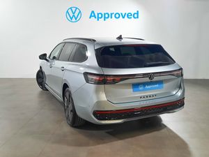 Volkswagen Passat Passat R-Line 1.5 TSI eHybrid 130 kW (177 CV) / 85 kW (115 CV)  Automático DSG 6 vel.   - Foto 3