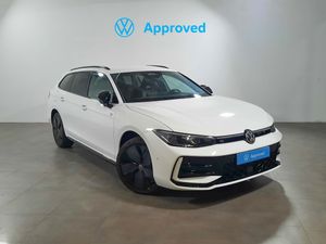 Volkswagen Passat Passat R-Line 1.5 TSI eHybrid 130 kW (177 CV) / 85 kW (115 CV)  Automático DSG 6 vel.   - Foto 2