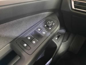 Volkswagen Golf Golf Match 1.5 TSI eHybrid 110 kW (150 CV) / 85 kW (115 CV)  Automático DSG 6 vel.   - Foto 12