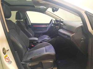 Volkswagen Golf Golf Variant Style 1.5 eTSI 110 kW (150 CV)  Automático DSG 7 vel.   - Foto 6