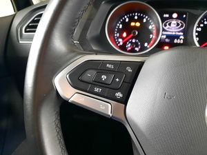 Volkswagen Tiguan Tiguan 1.5 TSI Life DSG 110kW  - Foto 14