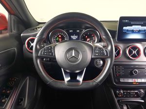 Mercedes Clase GLA GLA 200d 7G-DCT  - Foto 10