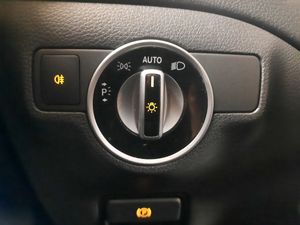 Mercedes Clase GLA GLA 200d 7G-DCT  - Foto 12