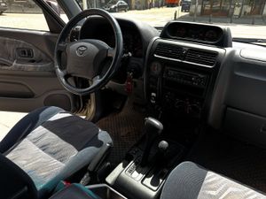 Toyota Land Cruiser 3 PUERTAS  - Foto 14