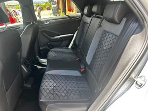 Volkswagen T-Roc R-Line  - Foto 10