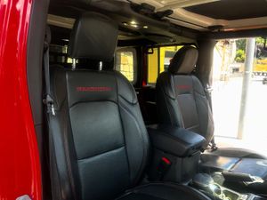 Jeep Wrangler Unlimited Rubicon  - Foto 11