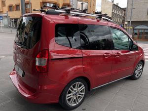 Ford Tourneo Courier 100 CV  - Foto 3