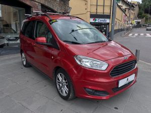 Ford Tourneo Courier 100 CV  - Foto 4