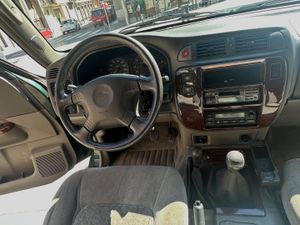 Nissan Patrol GR  - Foto 9
