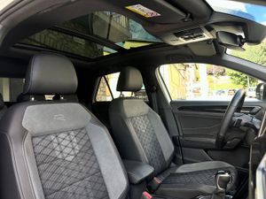 Volkswagen T-Roc R-LINE  - Foto 11
