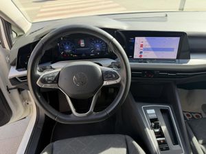 Volkswagen Golf Life 1.0 eTSI 81 kW (110 CV) DSG 7 vel. - Foto 8