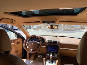 Porsche Cayenne Turbo - Foto 13