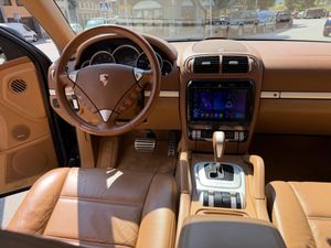 Porsche Cayenne Turbo - Foto 17