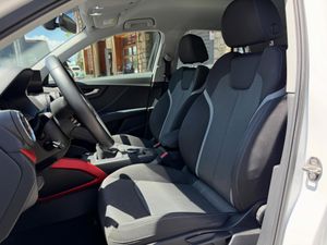 Audi Q2 sport edition 30 TFSI - Foto 10