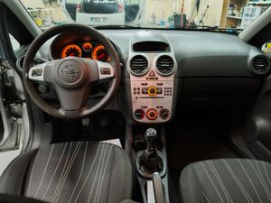Opel Corsa 1.2 ENJOY 80CV   - Foto 8