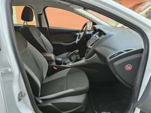 Ford Focus 1.0 EcoB. ASS 125cv EcoBoost Edition   - Foto 12