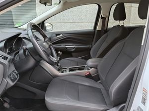 Ford Kuga 1.5 EcoBoost 88kW 4x2 Trend   - Foto 8