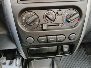 Suzuki Jimny 1.3 JX   - Foto 15
