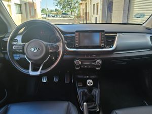 Kia Stonic 1.0 TGDi 74kW 100CV Black Edition   - Foto 9