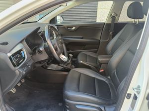 Kia Stonic 1.0 TGDi 74kW 100CV Black Edition   - Foto 8