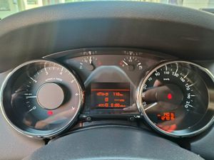 Peugeot 5008 Allure 1.2 PureTech 96KW 130CV SS   - Foto 10