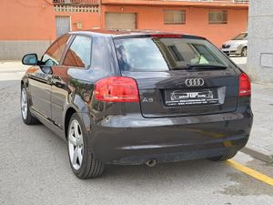 Audi A3 1.6 TDI AMBITION SLINE   - Foto 6