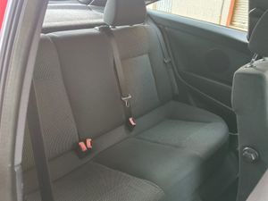 Opel Astra GTC 1.8 140CV   - Foto 10