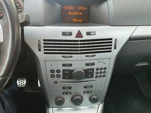 Opel Astra GTC 1.8 140CV   - Foto 14