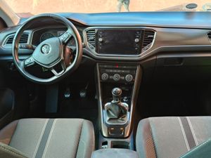 Volkswagen T-Roc Advance 1.0 TSI 115CV   - Foto 8