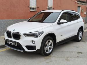 BMW X1 sDrive18i  - Foto 3