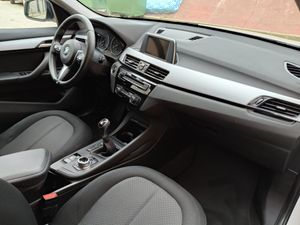 BMW X1 sDrive18i  - Foto 8