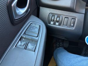 Renault Clio Limited TCe 66 kW (90 CV)  - Foto 17