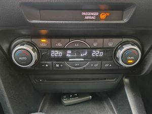 Mazda 3 2.0 SKYACTIVG 88KW EVOLUTION NAVI  - Foto 17
