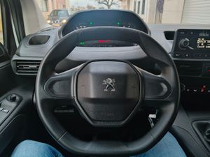 Peugeot Partner Pro Standard 600kg BlueHDi 73kW  - Foto 13