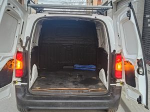 Peugeot Partner Pro Standard 600kg BlueHDi 73kW  - Foto 7