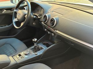 Audi A3 Sportback 1.6 TDI ultra 110 CV Attraction  - Foto 7