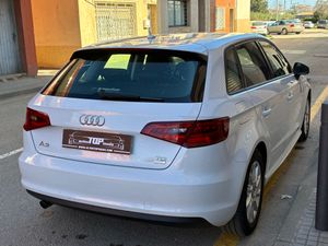 Audi A3 Sportback 1.6 TDI ultra 110 CV Attraction  - Foto 6