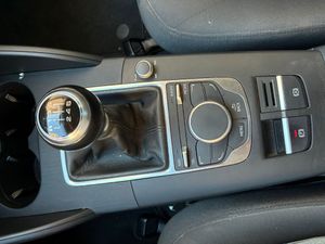 Audi A3 Sportback 1.6 TDI ultra 110 CV Attraction  - Foto 15