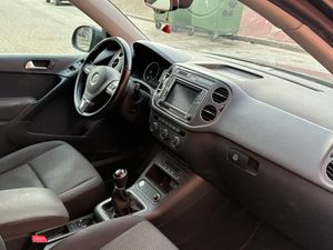 Volkswagen Tiguan T1 2.0 TDI 110 CV BMT 4x2  - Foto 8