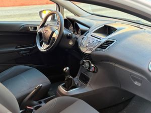 Ford Fiesta 5p Trend 1.0 EcoBoost 100 CV  - Foto 8