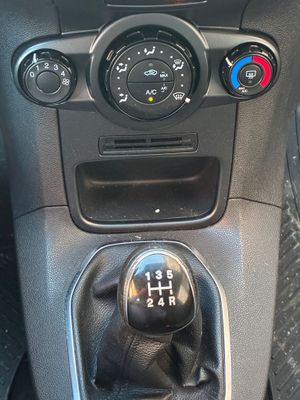 Ford Fiesta 5p Trend 1.0 EcoBoost 100 CV  - Foto 14